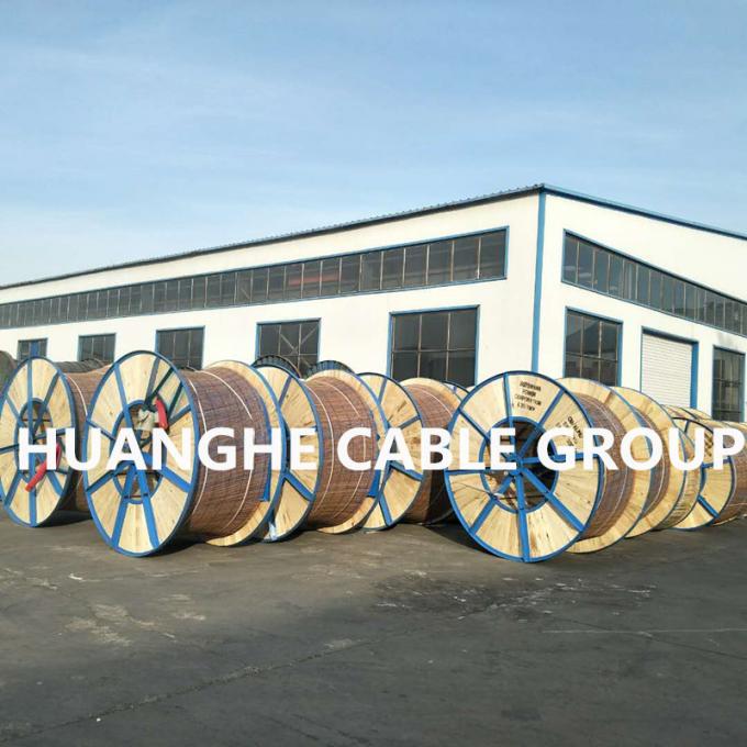 fábrica del cable eléctrico